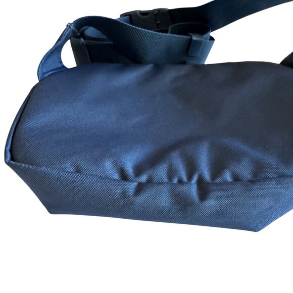 Herschel Waist Pack Fanny Pack Bum Bag Chest Shoulder Travel Bag Zip Adjustable - Picture 4 of 12